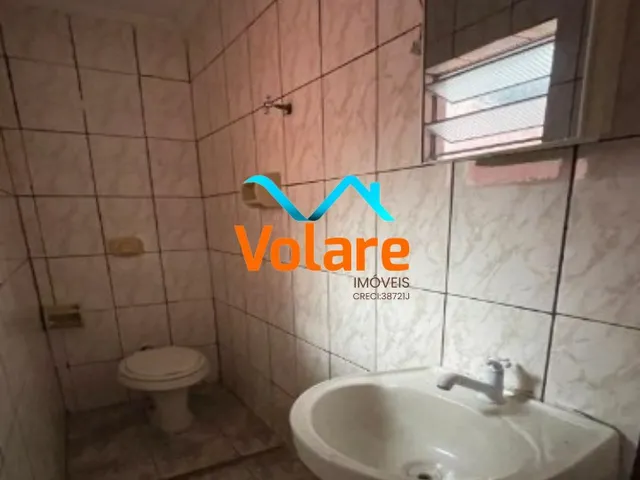 Imagem 2: Excelente oportunidade no Veloso - terreno de 210 m² com 2 casas, 2 quartos, 1 banheiro