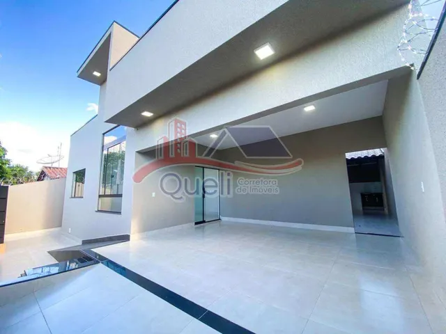 Imagem: Casa de esquina à venda, com 3 quartos