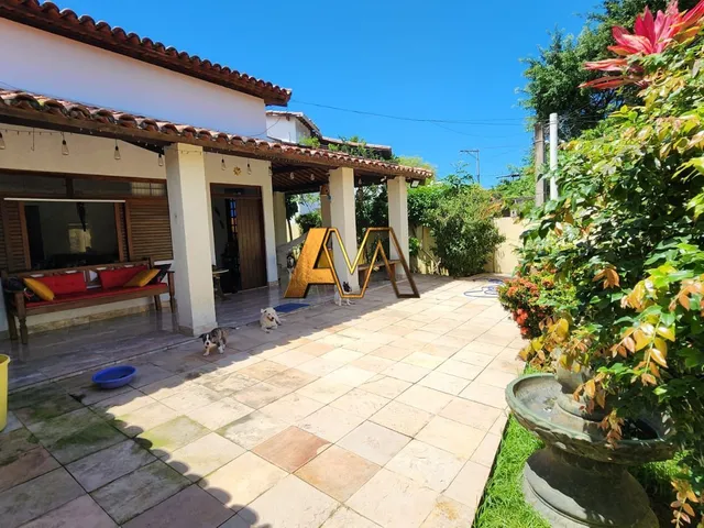 Imagem: Casa à venda no bairro Itapuã - Salvador/BA