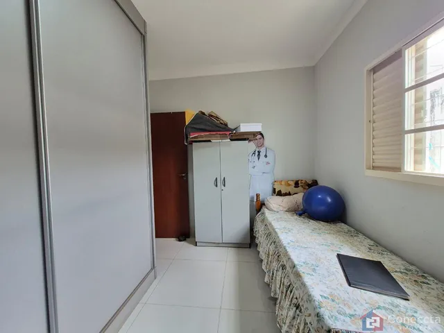 Imagem 5: Casa com 3 Quartos e Móveis Planejados no Jardim Panorâmico - Patos de Minas