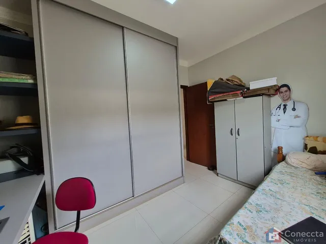 Imagem 12: Casa com 3 Quartos e Móveis Planejados no Jardim Panorâmico - Patos de Minas