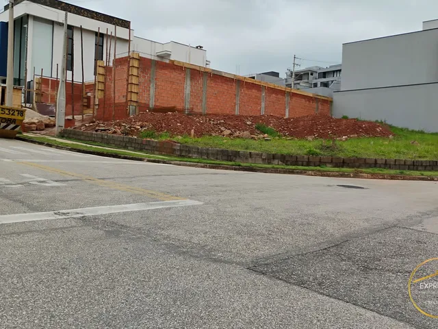 Imagem: Terreno à venda no bairro Jardim Vila São
