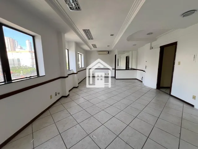 Imagem: Duas salas comerciais conjugadas, nascente