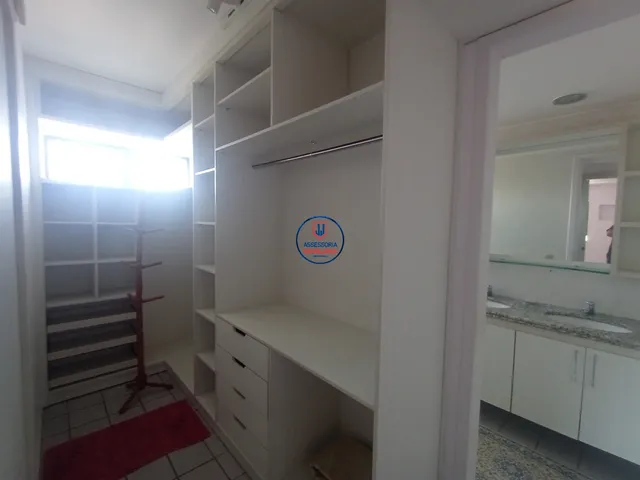 Imagem 8: Apartamento de luxo no Tirol: 5 quartos, 3 suítes, 3 vagas de garagem, 180m² de área