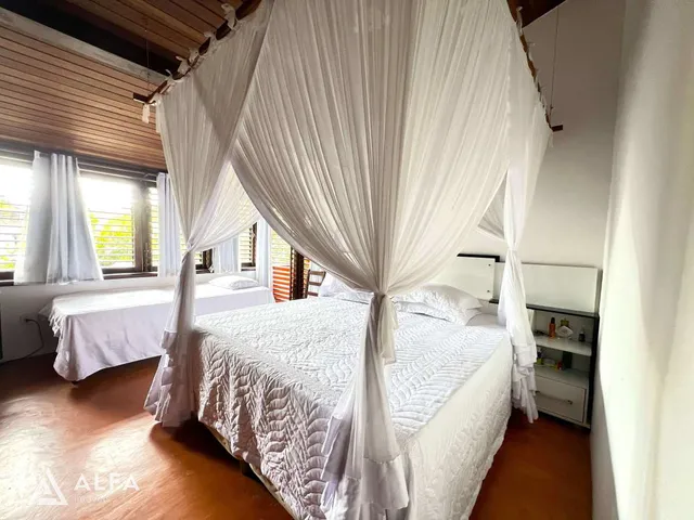 Imagem 2: Casa com Piscina e 3 Suítes no Centro de Trancoso
