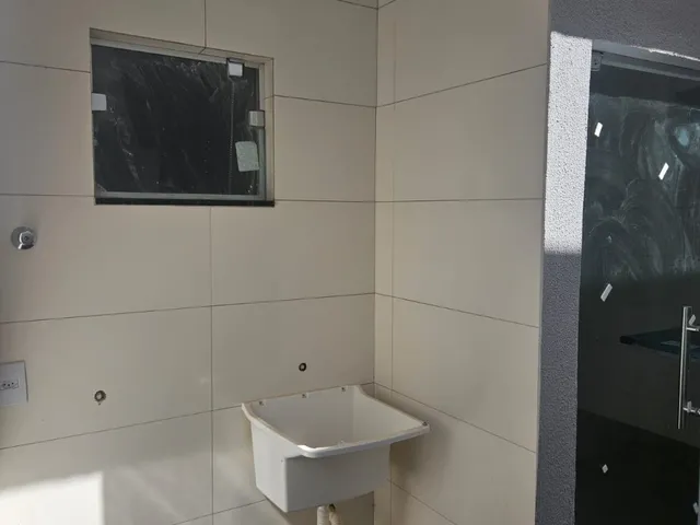 Imagem 5: Imperdível oportunidade! Casa à venda em Luziânia-GO, bairro Cidade Jardim Marília, 2