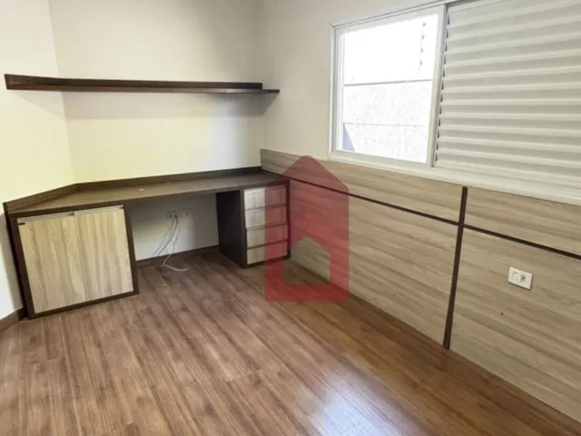 Imagem 14: Casa ampla, espaçosa e c/ móveis planejados