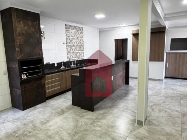Imagem 15: Casa ampla, espaçosa e c/ móveis planejados