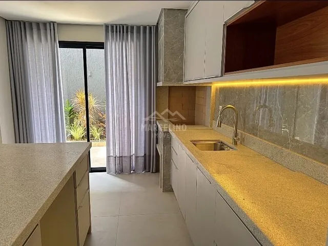 Imagem 2: Casa Sobrado em Centro, Garopaba/SC