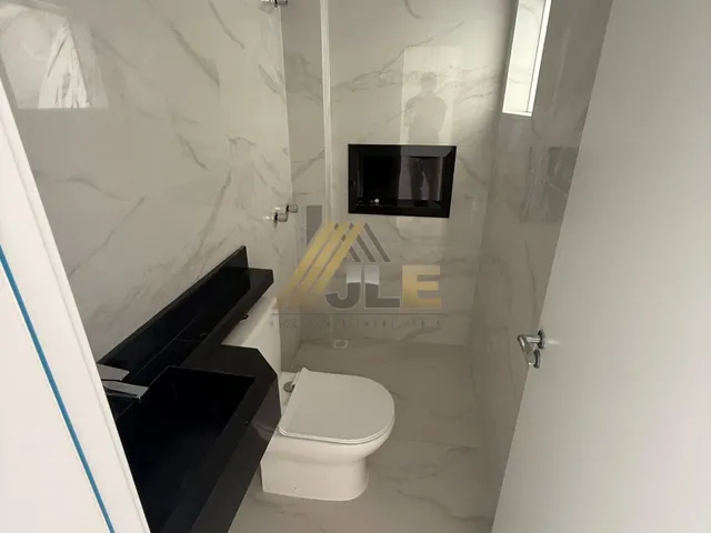 Imagem 10: Casa com ático no bairro Sítio Cercado, Curitiba/PR