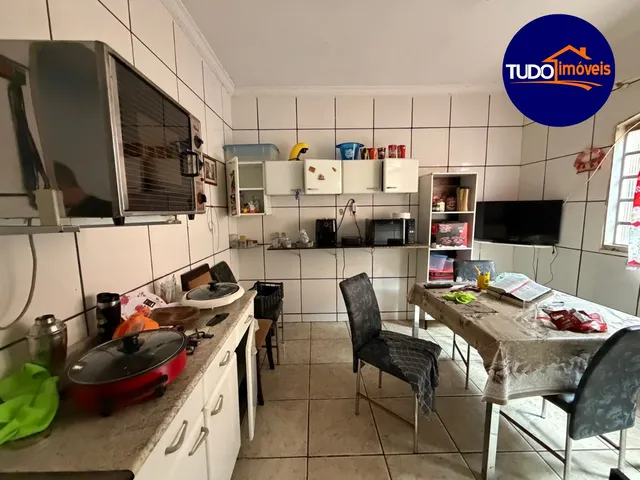 Imagem 12: Casa à venda em Brasília-DF, Setor Oeste (Gama) com 3 quartos, 1 suíte, 2 banheiros, 1