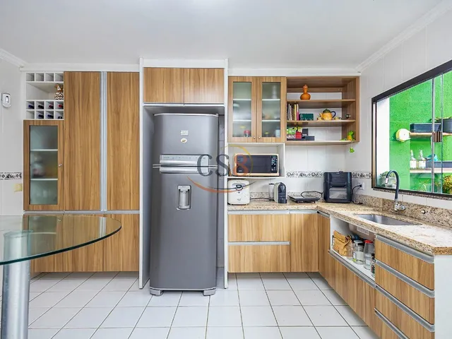 Imagem 10: Sobrado ao lado do Parque Tanguá com 245m², 3 quartos, suíte, ático, churrasqueira e