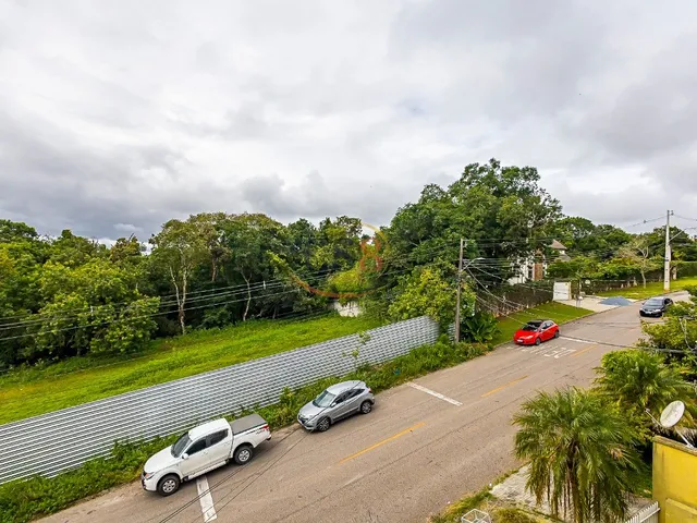 Imagem 8: Sobrado ao lado do Parque Tanguá com 245m², 3 quartos, suíte, ático, churrasqueira e