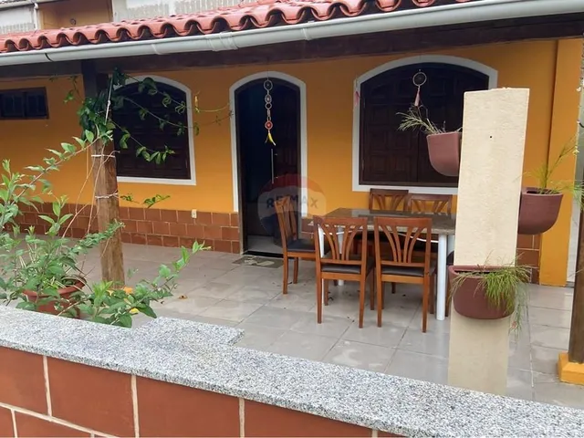 Imagem: O apartamento possui 3 Dormitórios, 1 Suíte, 2 Banheiros,