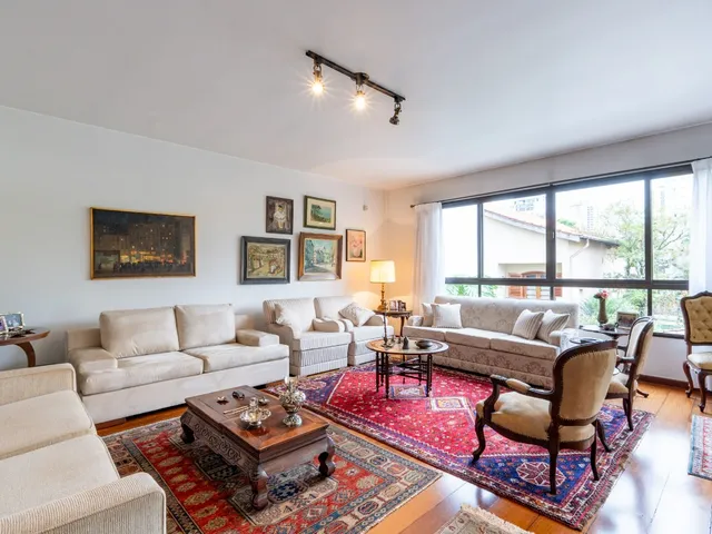 Imagem 12: Casa para venda em Vila Morumbi com 4 quartos, sendo 4 suítes, 410m²