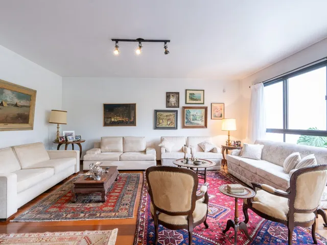 Imagem 13: Casa para venda em Vila Morumbi com 4 quartos, sendo 4 suítes, 410m²