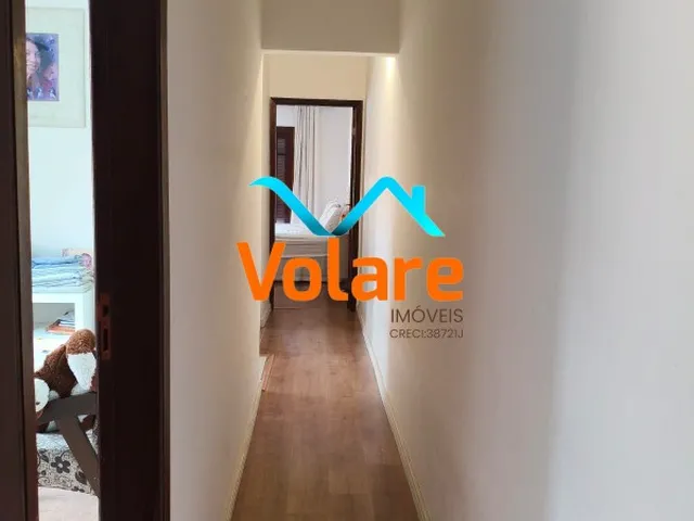 Imagem 2: Imperdível casa à venda em Osasco-SP, bairro Jaguaribe: 3 quartos, 1 suíte, 3 salas, 3