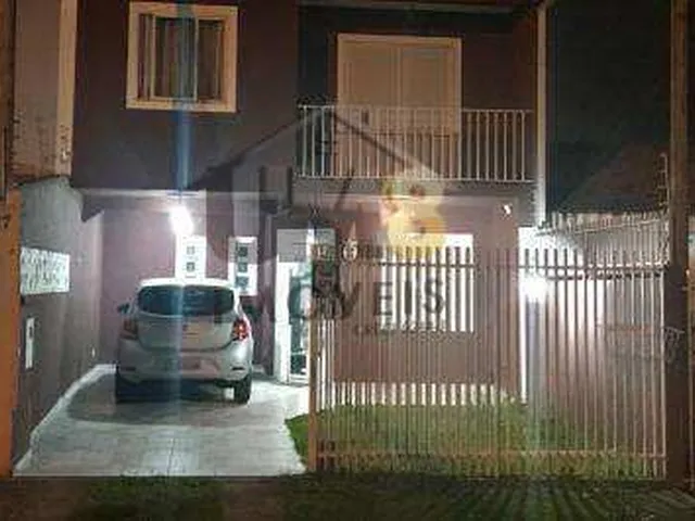 Imagem 2: Sobrado à venda em Curitiba, Cajuru, com 3 quartos, 98m²