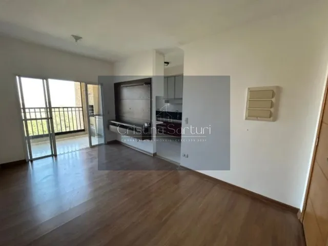 Imagem: O apartamento possui 2 Dormitórios, 2 Suítes, 1 Banheiro,
