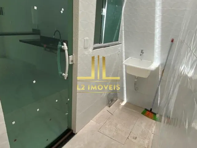 Imagem 2: CASA DUPLEX - 4 QUARTOS SENDO 2 SUÍTES - LAURO DE FREITAS