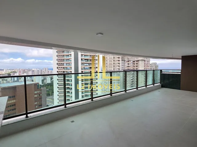 Imagem: O apartamento possui 3 Dormitórios, 3 Suítes, 6