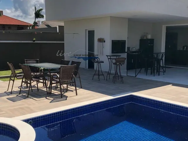 Imagem 15: Casa Padrão para alugar em Jurerê Internacional Florianópolis-SC