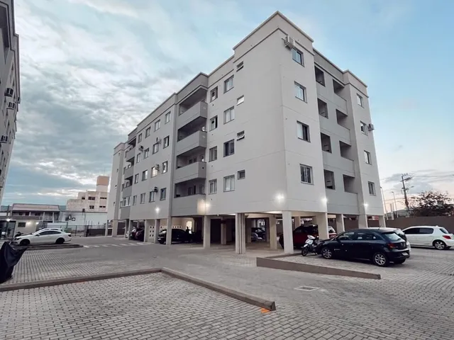Imagem 3: Apartamento com Ampla Sacada em um Condominio Completo - Forquilhas em São José/SC