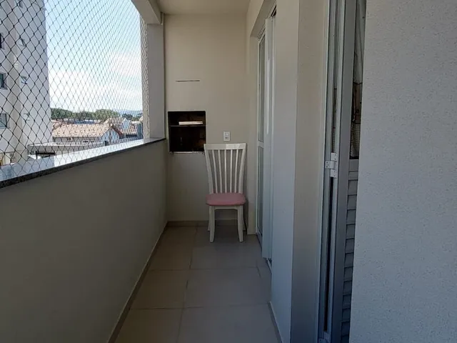 Imagem 10: Apartamento com Ampla Sacada em um Condominio Completo - Forquilhas em São José/SC