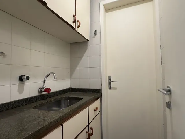 Imagem 12: Sala comercial para alugar no bairro Centro Cívico - Curitiba/PR