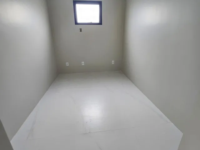 Imagem 14: Casa em condomínio com 4 dormitórios