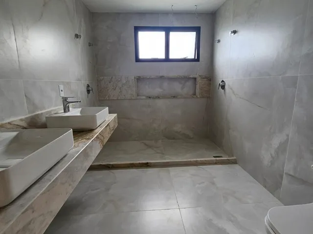 Imagem 7: Casa em condomínio com 4 dormitórios