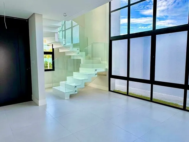 Imagem 2: 0 Casa com 4 dormitórios
