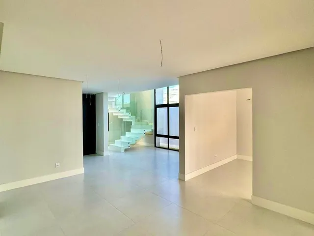 Imagem 4: 0 Casa com 4 dormitórios