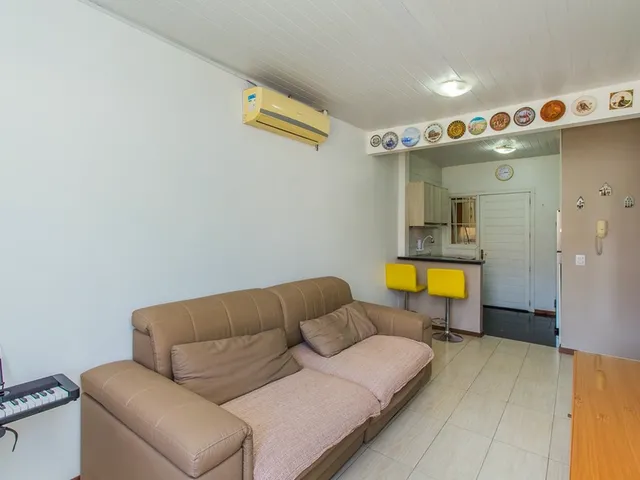 Imagem 2: Casa - Canoas Casa com 3 dormitórios
