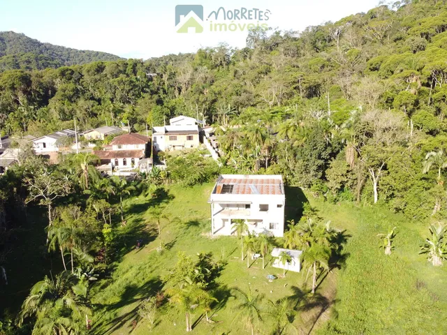 Imagem 4: Chácara com Casa Maravilhosa em fase de acabamento de 250m² construidos c/ 2 pavimentos