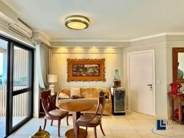 Imagem: O apartamento possui 3 Dormitórios, 1 Suíte, 2 Banheiros,
