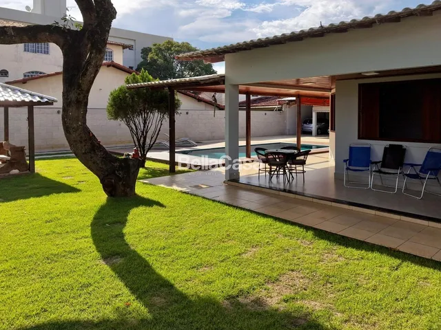 Imagem 15: Casa à venda composta de 4 quartos, sendo 1 suíte e 3 vagas de garagem, com piscina e