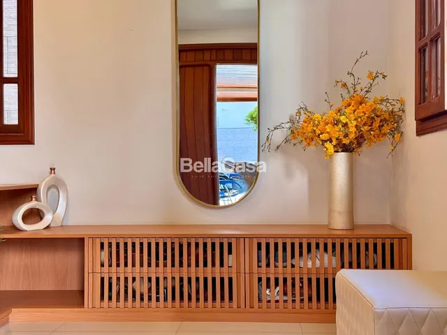 Imagem 10: Casa à venda composta de 4 quartos, sendo 1 suíte e 3 vagas de garagem, com piscina e