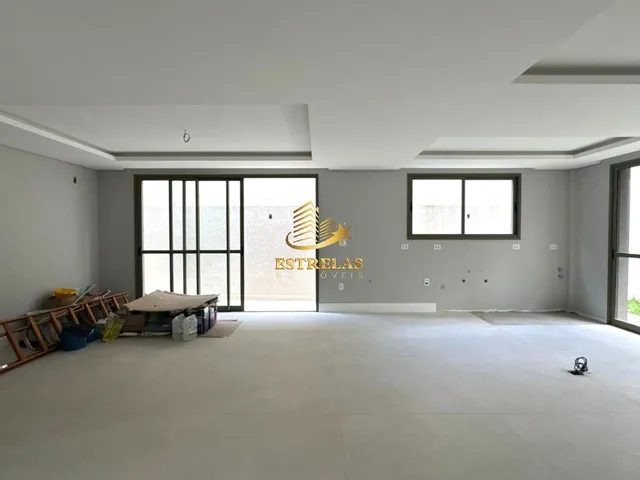 Imagem 16: Imperdível oportunidade: Casa à venda em Curitiba-PR, no bairro Uberaba, com 3 quartos