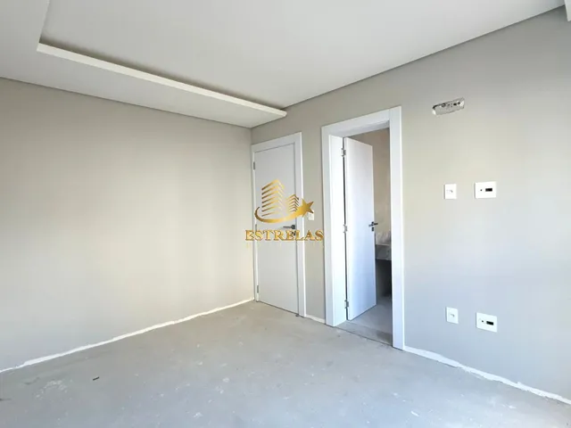 Imagem 6: Imperdível oportunidade: Casa à venda em Curitiba-PR, no bairro Uberaba, com 3 quartos