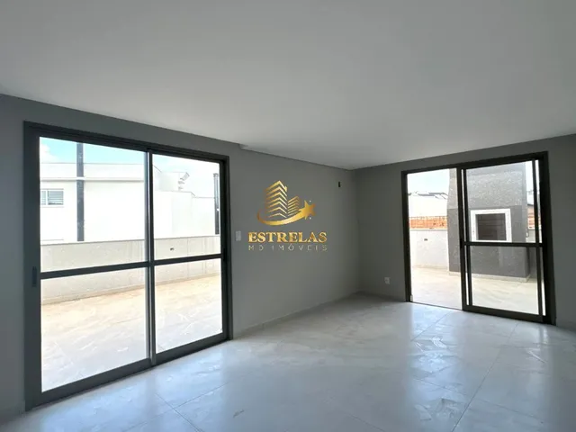 Imagem 10: Imperdível oportunidade: Casa à venda em Curitiba-PR, no bairro Uberaba, com 3 quartos