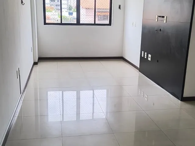 Imagem 8: 02 Quartos Sendo Um Suíte, Nascente, na Jatiúca