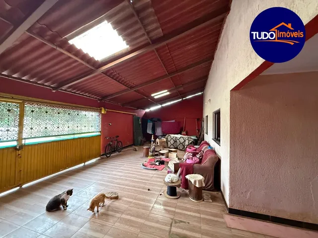 Imagem 6: TUDO IMÓVEIS VENDE - Casa com 3 quartos uma suíte e 4 vagas de garagem à venda em