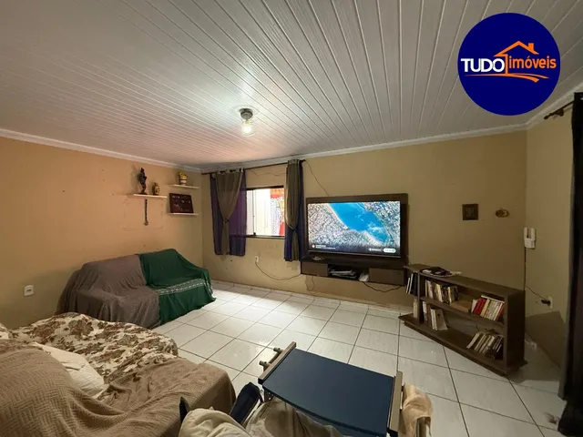 Imagem 10: TUDO IMÓVEIS VENDE - Casa com 3 quartos uma suíte e 4 vagas de garagem à venda em