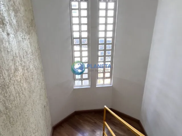Imagem 10: Casa Padrão com Piscina 4 Quartos no Itapoã - Bh
