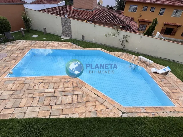 Imagem 13: Casa Padrão com Piscina 4 Quartos no Itapoã - Bh