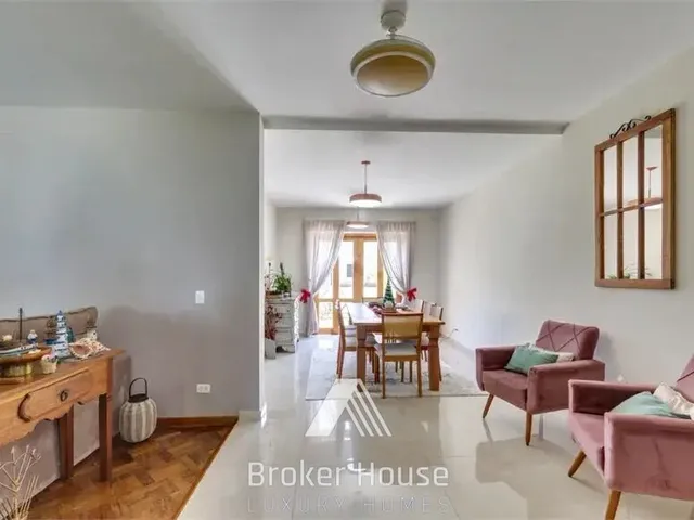 Imagem 8: Casa em rua fechada na Granja Julieta