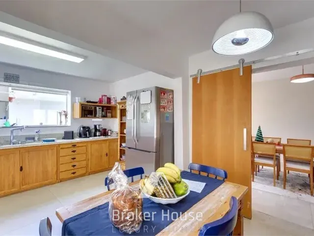 Imagem 5: Casa em rua fechada na Granja Julieta
