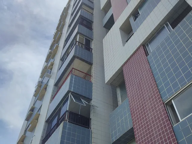 Imagem: Apartamento À Venda no Bairro Candeias