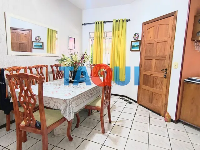Imagem 2: Casa À Venda com 3 Quartos, Sendo 1 Suíte e Varanda, Palmeiras, Cabo Frio - Rj